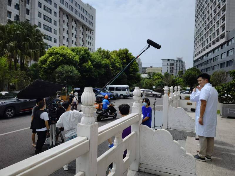 清新区广告片拍摄公司低成本实现高规格制作的诀窍